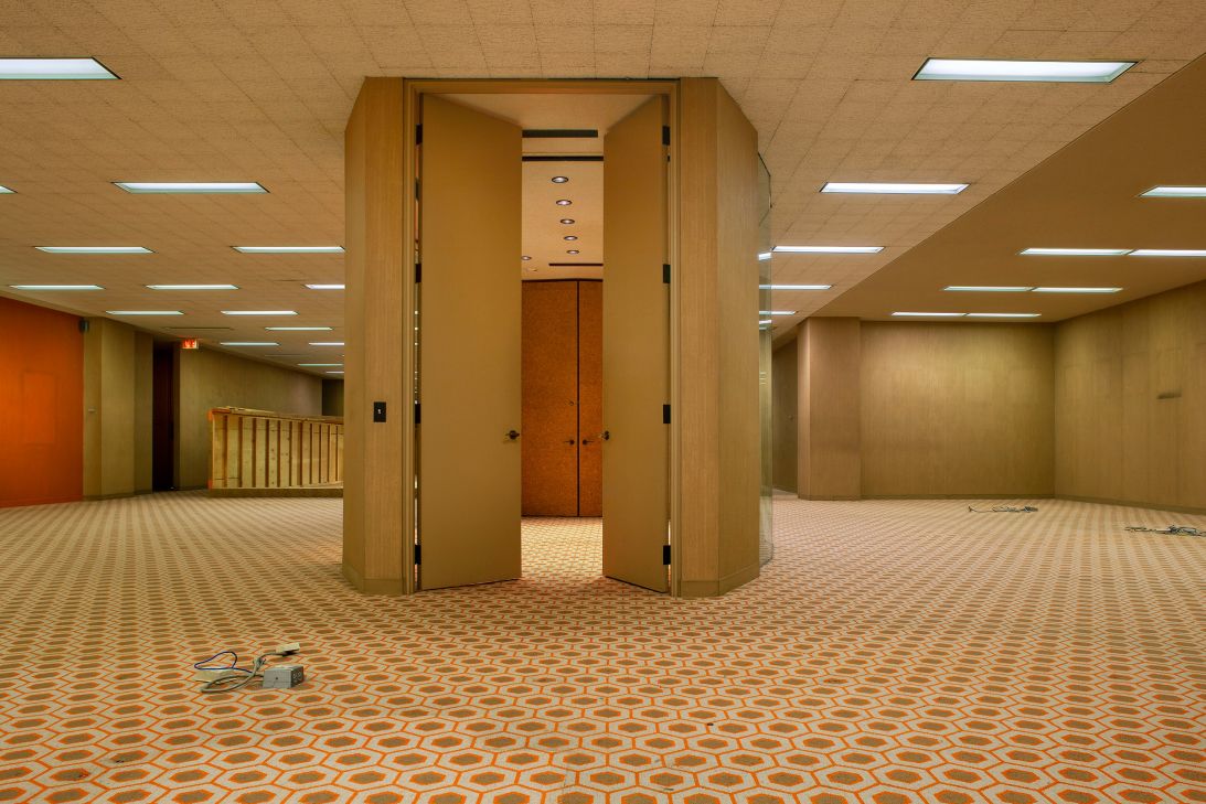 Karant visited the building some 40 times in the making of her project, and she had the space entirely to herself.