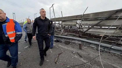 Kyiv Builds Backup Crossings as Russia Targets Bridges