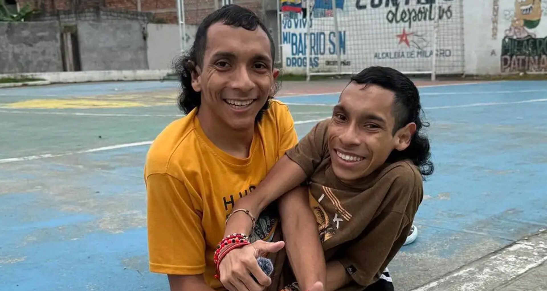 Conjoined Twin Influencers José Luis and José Armando Cevallos Dead After Heart Attack