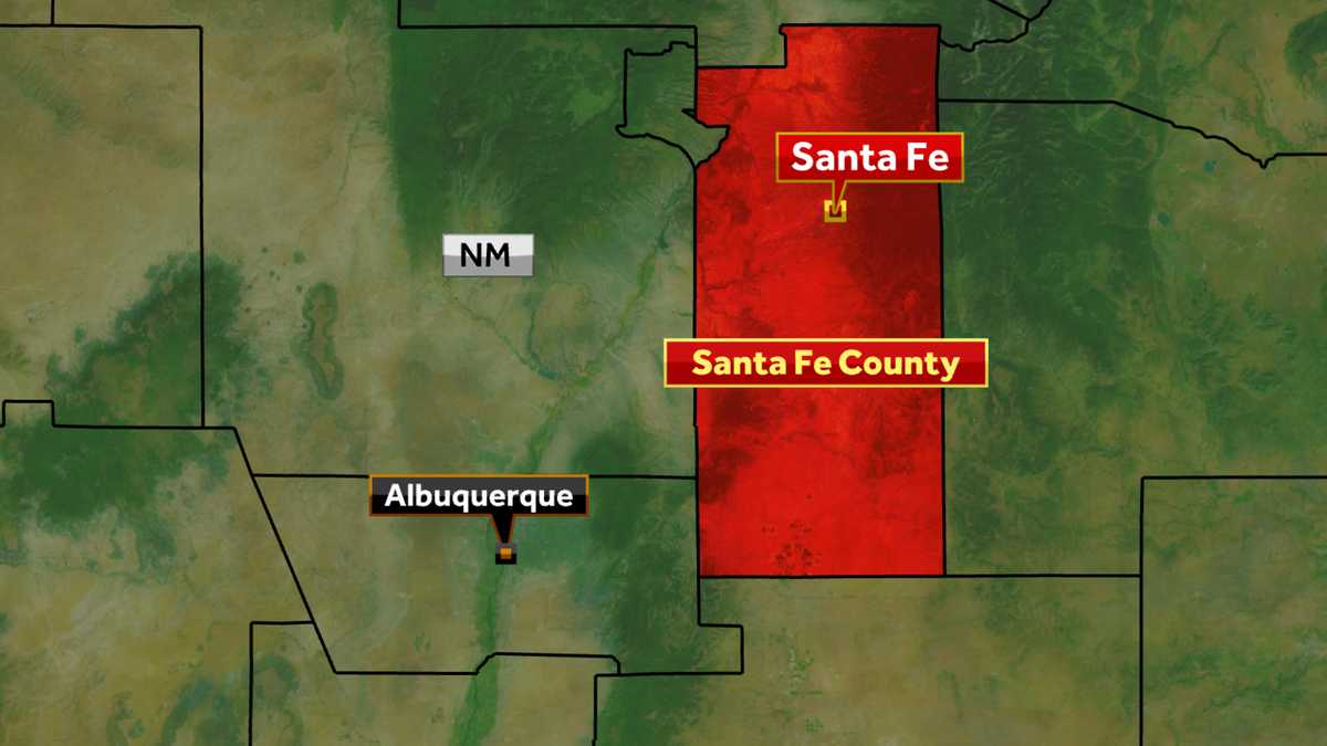 Police activity prompts earlier lockdown at voting location in Santa Fe