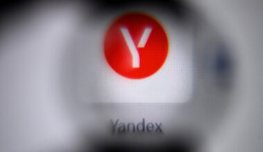 Ukraine Strikes Yandex Data Center, Russian Oil Refinery Overnight