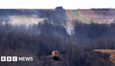 Deadly fire at Canada military base moved a kilometre 'in 30 to 60 seconds' - BBC