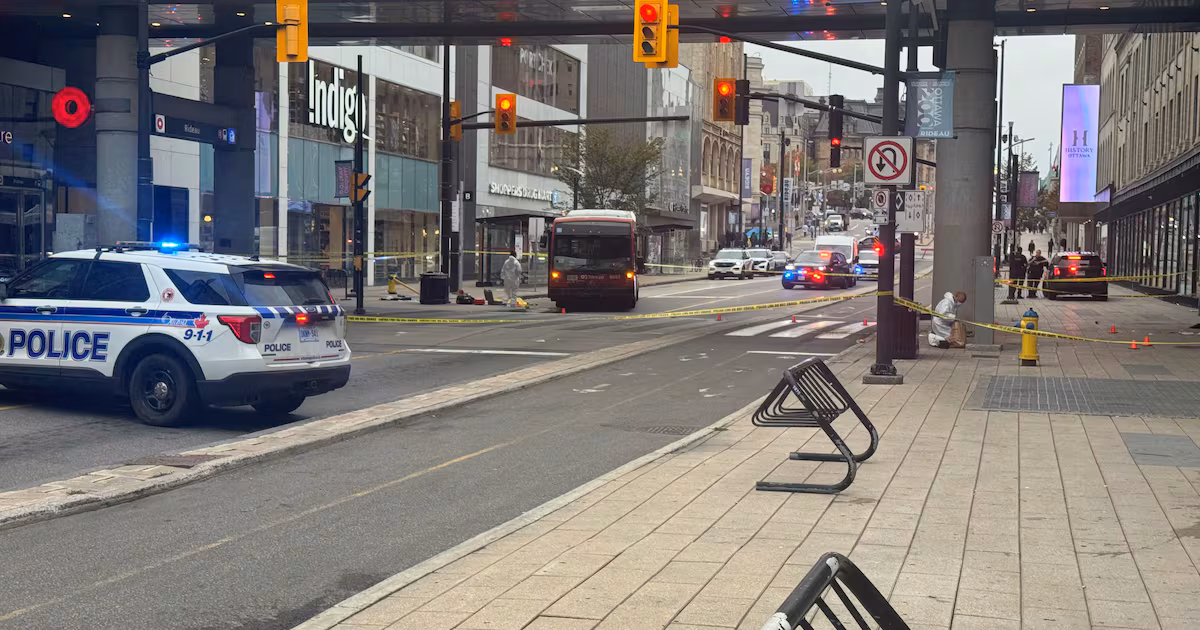 Man facing charges after 2 stabbings in downtown Ottawa - CTV News