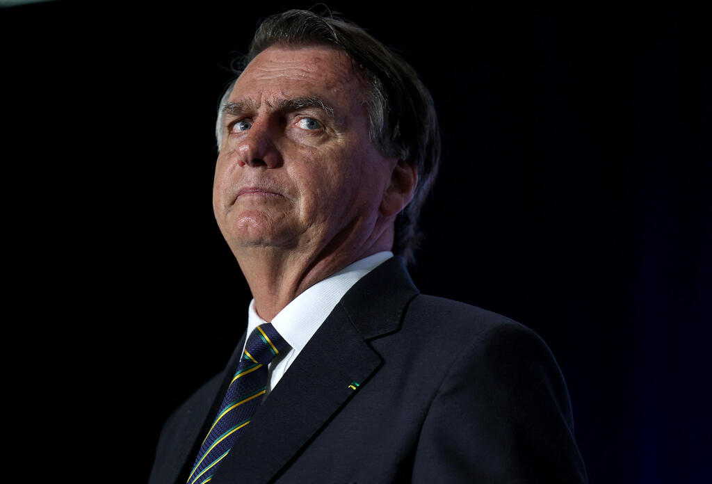 Former President Jair Bolsonaro, jailed for attempting a coup; his son has promised to pardon him (Photo: AFP) בולסונרו