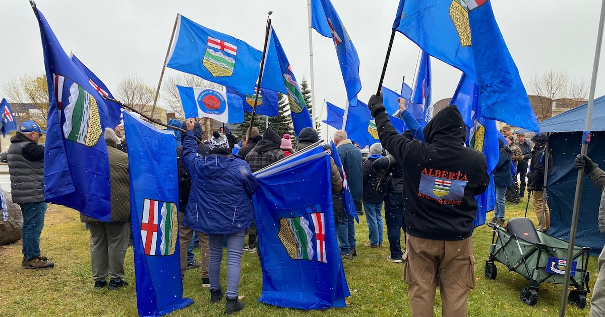 ‘It’ll never go back to the same’: Spruce Grove sees final push in Alberta separation movement before referendum - CTV News