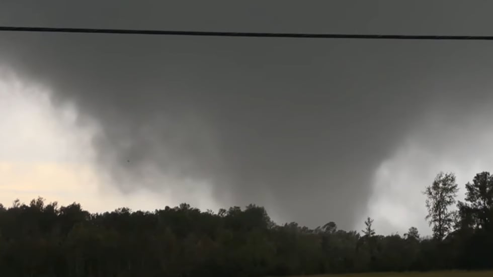 Image of tornado posted in National Weather Service chat during tornado warning in Allendale...