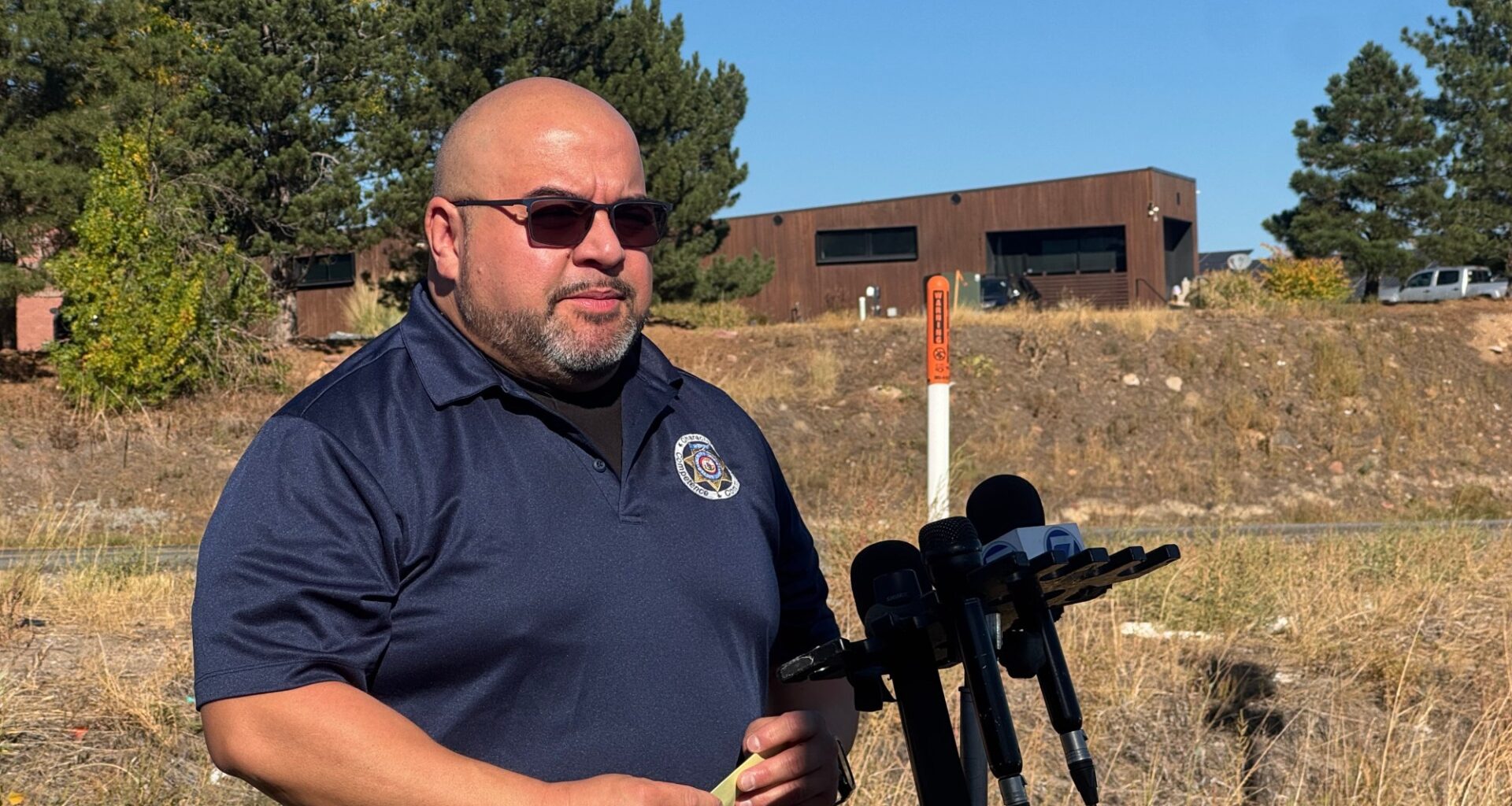 2 dead in plane crash south of Boulder
