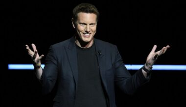 Skydance Extends Employment Contracts With Pay Bumps For CEO, Top Execs