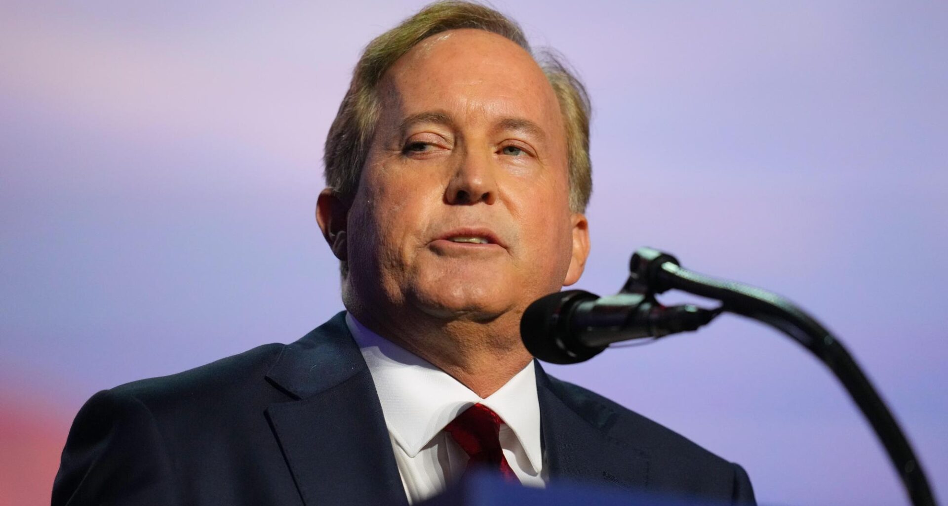 Paxton blames Iran war for his struggles as Trump holds Texas rally for him