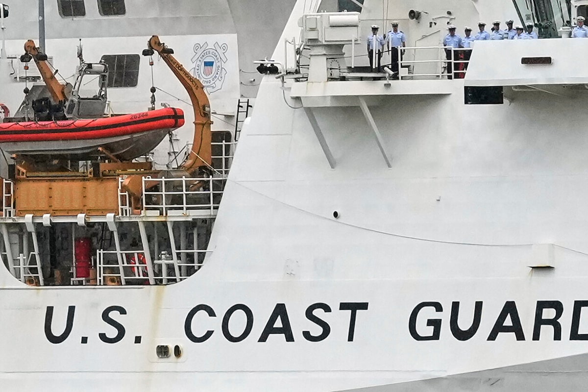 Mother and son aboard Ontario-based air ambulance lost off Massachusetts coast identified
