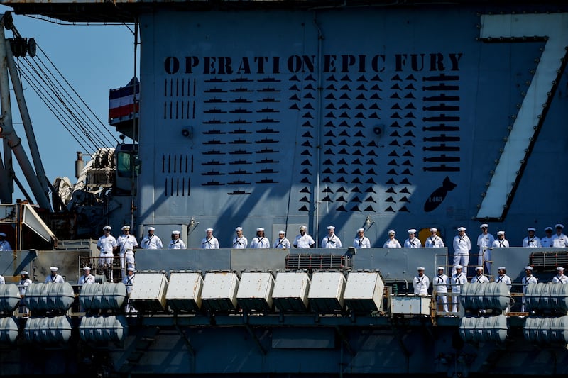 The US Navy Nimitz-class aircraft carrier USS Abraham Lincoln returns home following an extended deployment in the Middle East at Naval Base Coronado in San Diego, California, U.S., October 8, 2026.  REUTERS/Mike Blake     TPX IMAGES OF THE DAY