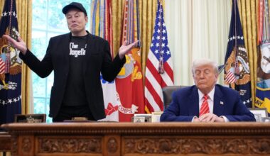 Insiders Reportedly Say Tesla-SpaceX Merger Must Close Before Trump Leaves Office