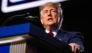 DOJ Argues CNN & Other Outlets Can Be Banned From White House