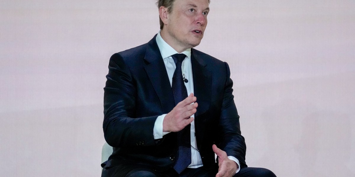 Tesla is taking $250k deposits for Roadster with SpaceX thrusters. The FAA says it's not an aircraft