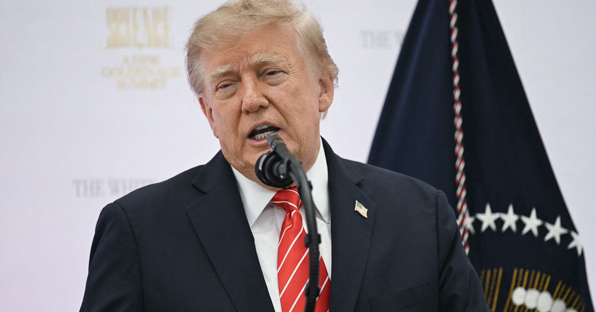 Trump offers Iran path to nuclear deal while keeping up military pressure