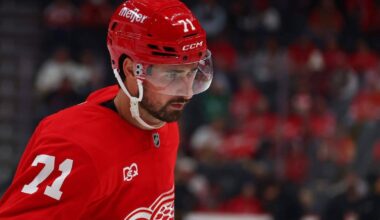 Canadiens fans chant ‘We want Larkin’ against Red Wings in Montreal