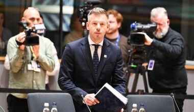 Hungary ready to allow Ukrainian grain transit to Western Europe, prime minister says