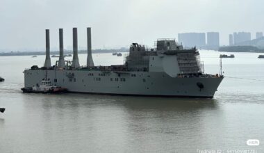 Second Possible Chinese UUV Mothership Appears In Guangzhou