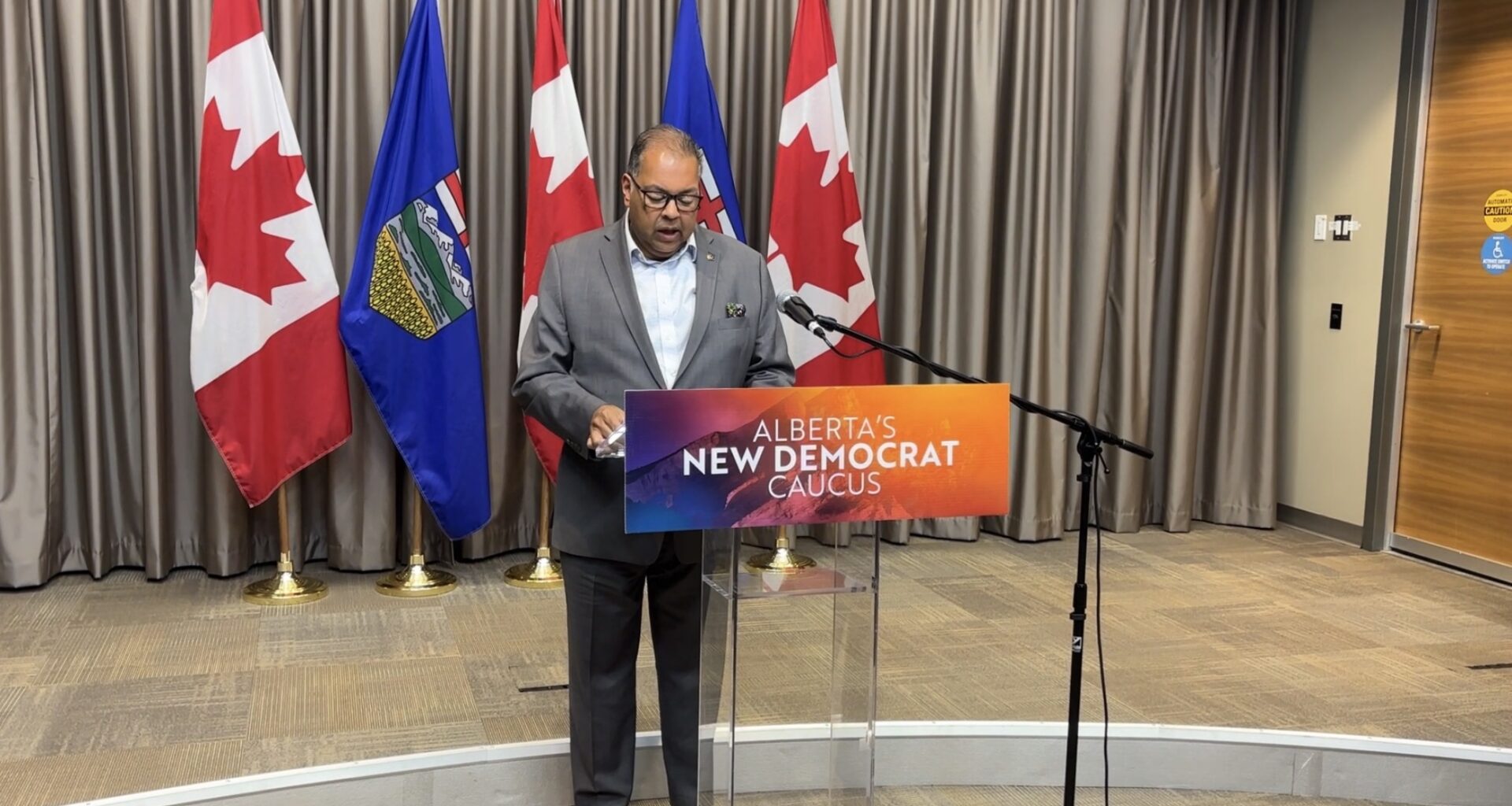 Alberta NDP leader backs away from federal party pipeline response, UCP calls for name change