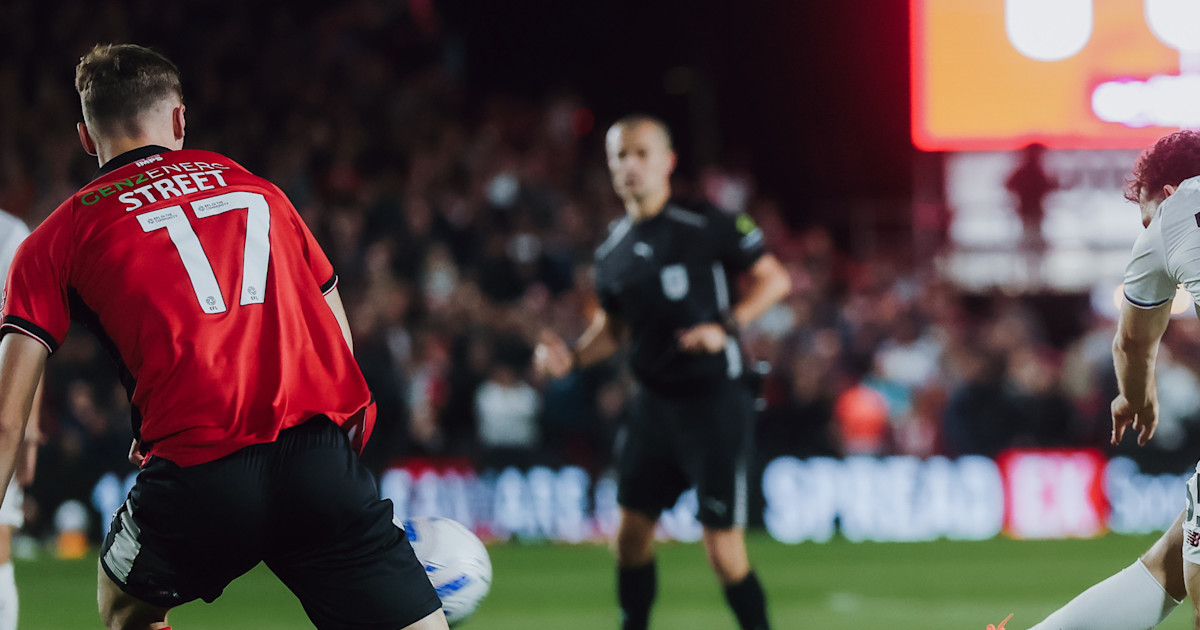 Goals | Lincoln City 0-6 West Ham United - West Ham United