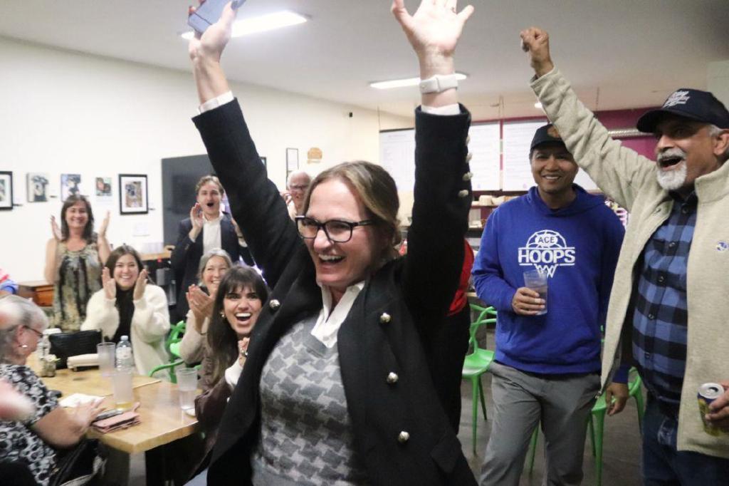 New female mayor voted in for Vernon