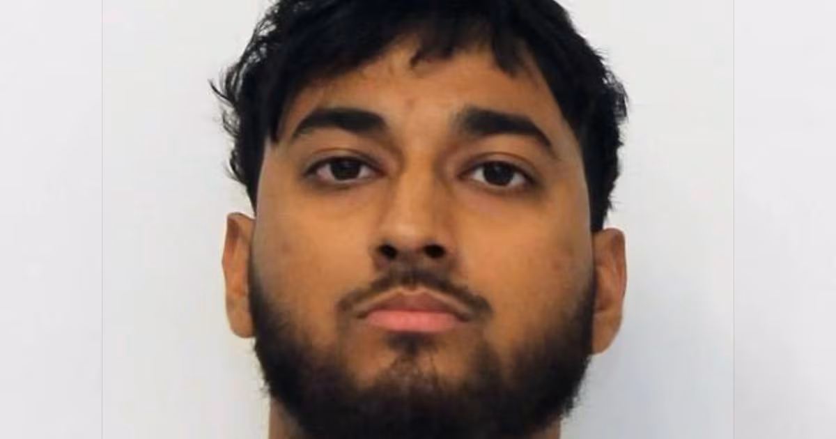 Man accused of sexually assaulting two students while identifying himself as Grade 12 student - CTV News