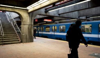 Montreal transit agency investigating death of man who fell onto subway tracks - Montreal