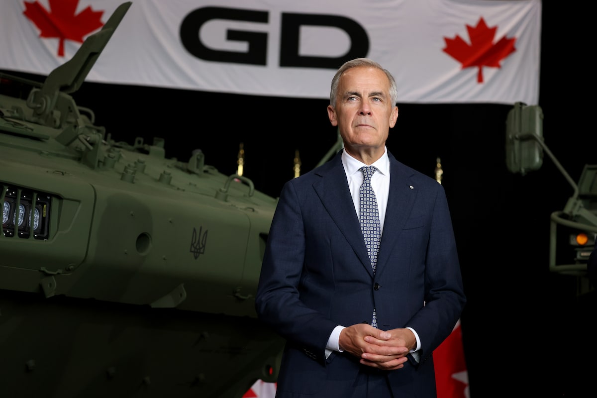 Ottawa to turn defence procurement agency into Crown corporation, sources say