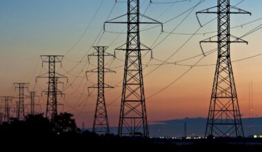 Ontario electricity rates, rebate decreasing