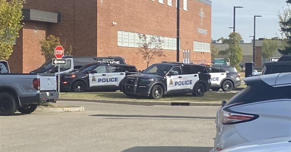 Imitation gun sends west Edmonton high school into lockdown - ctvnews.ca