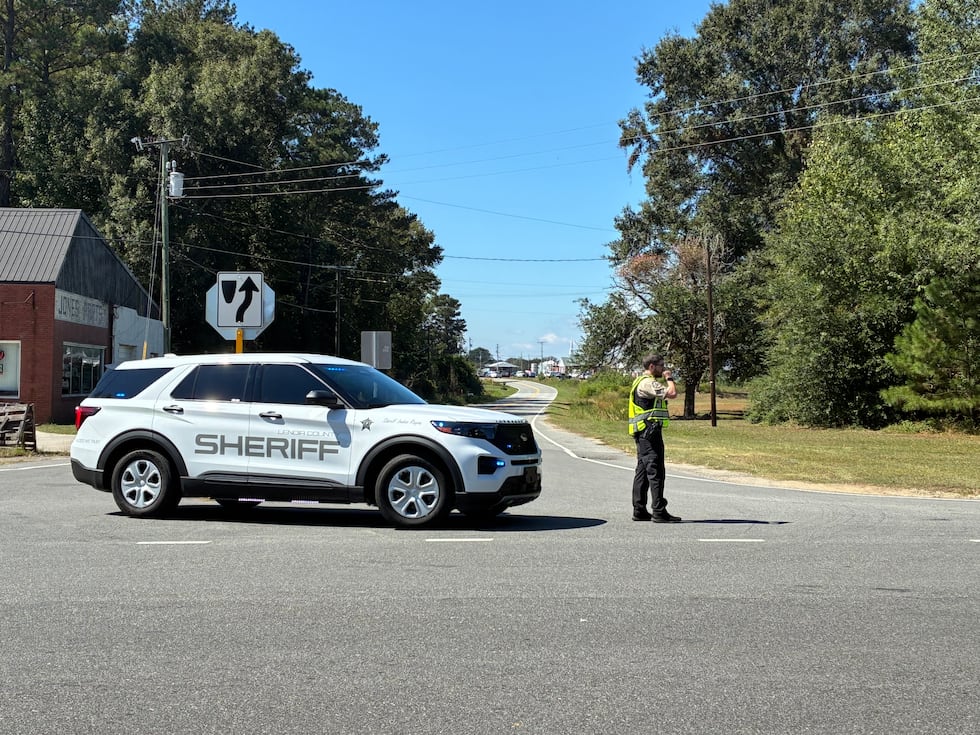 Lenoir County deputy on Jonestown Road and Highway 258