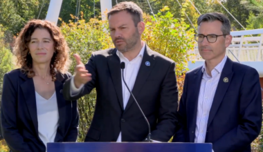 U.S. distances itself from Quebec election