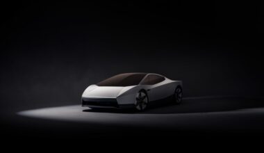 Tesla turns to 50-year-old stunt technology as it tries to Roadster again