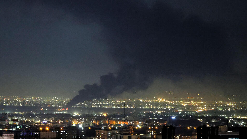 Airstrike in Tehran earlier this year (Photo: Atta Kenare/AFP) תקיפה בטהרן