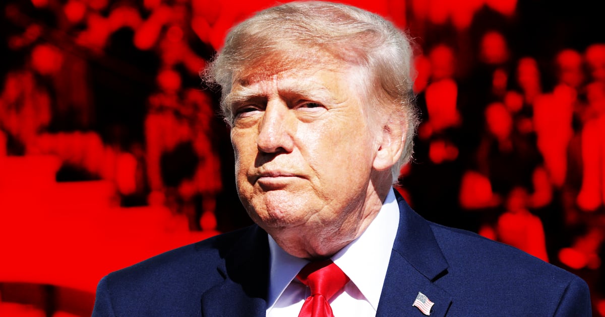 Trump Humiliated by Jaw-Dropping Attack After Ukrainian President Volodymyr Zelensky Defies Him on World Stage