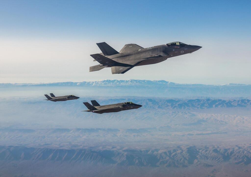 Israeli F-35I Adir fighter jets en route to strike Iran in March (Photo: IDF Spokesperson's Unit) מטוסי ה׳אדיר’ בדרך לתקיפה באיראן