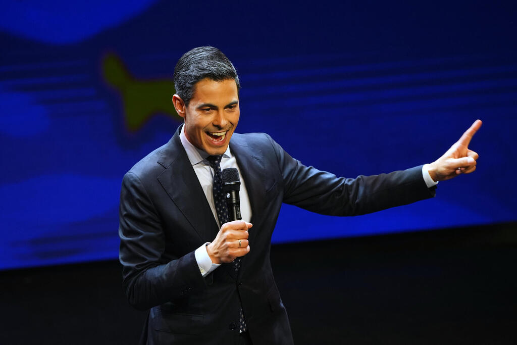 Dutch Prime Minister Rob Jetten (Photo: AP Photo/Peter Dejong) רוב יטן מנהיג מפלגת המרכז D66 באירוע ניצחון בחירות הולנד בעיר ליידן
