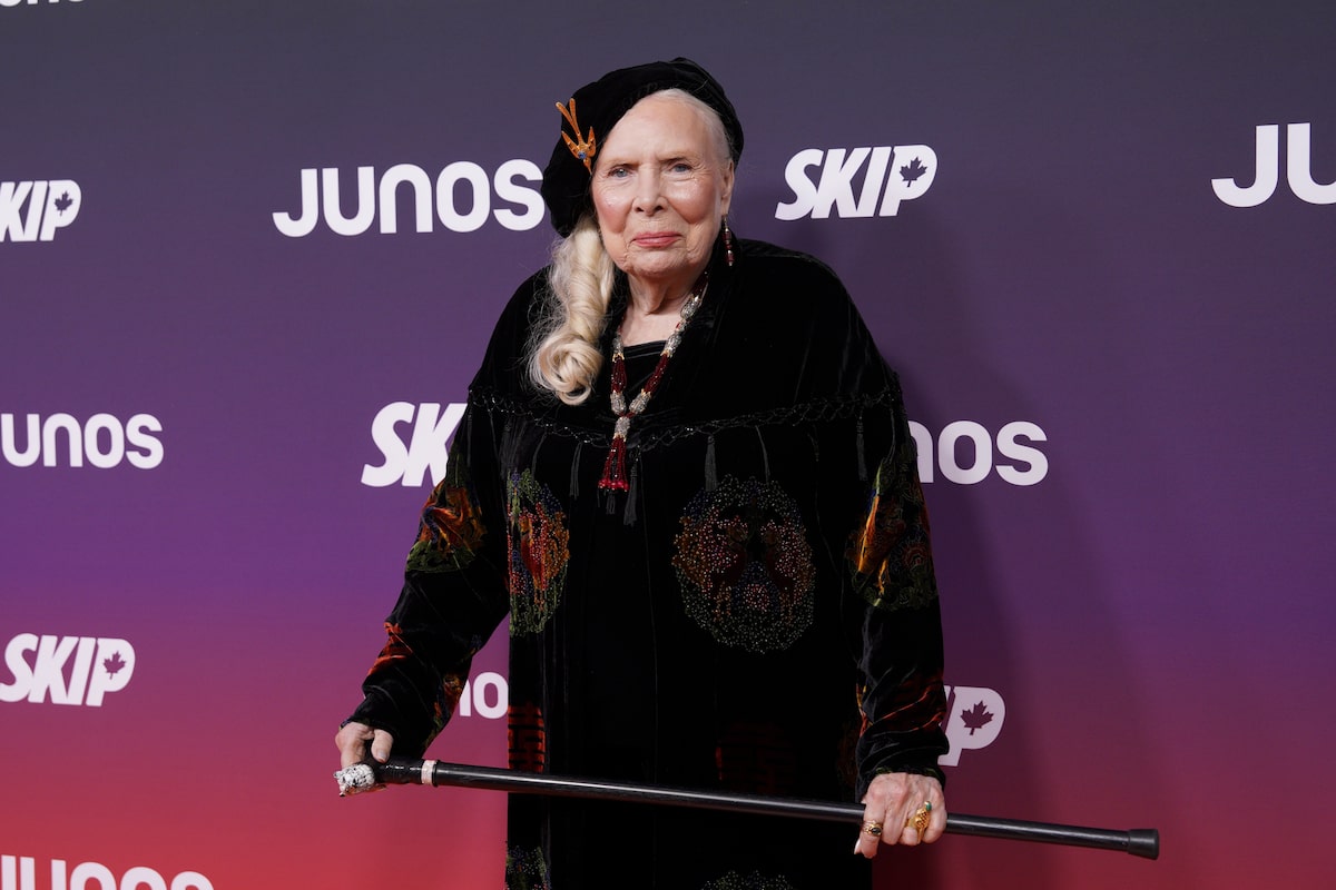 Elbows down: We no longer own Joni Mitchell, and maybe we never did