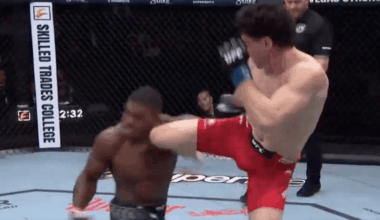 Video: Mike Malott knocks out Joaquin Buckley with nasty knee to the face at UFC Edmonton