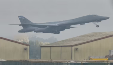 Pullout of B-1 bombers shows how an outgunned Iran is keeping the U.S. on edge