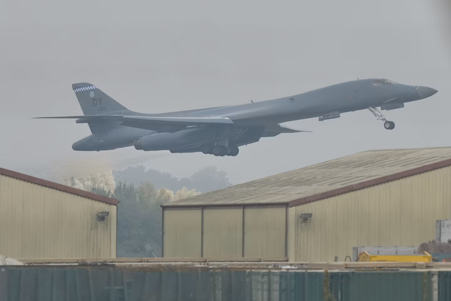 Pullout of B-1 bombers shows how an outgunned Iran is keeping the U.S. on edge