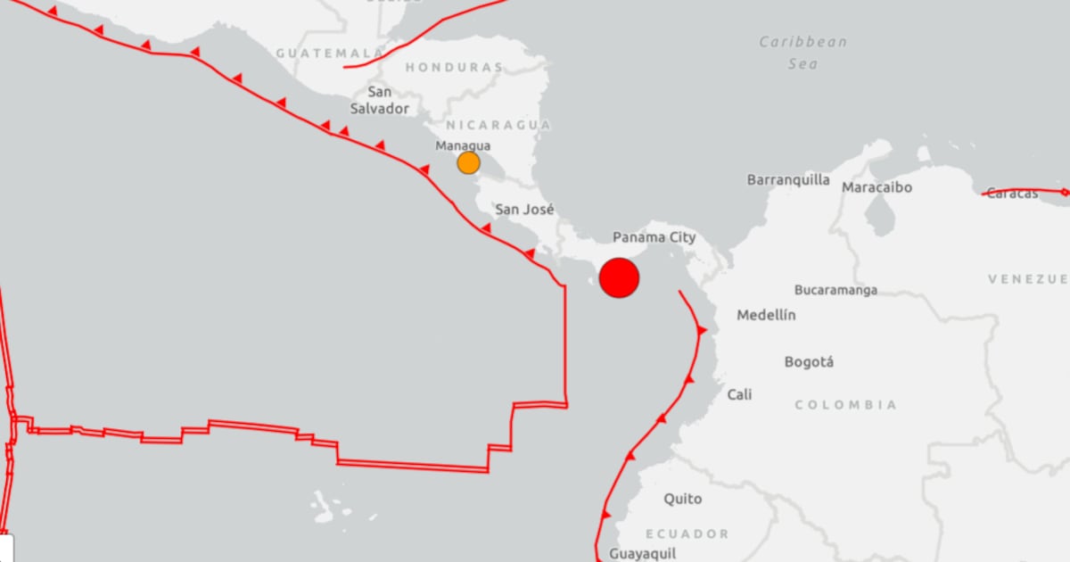 Massive 7.6-magnitude earthquake strikes Panama, tsunami threat issued - CTV News