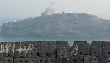 Middle East latest: Death toll from Houthi attack on Yemen's presidential palace rises to five