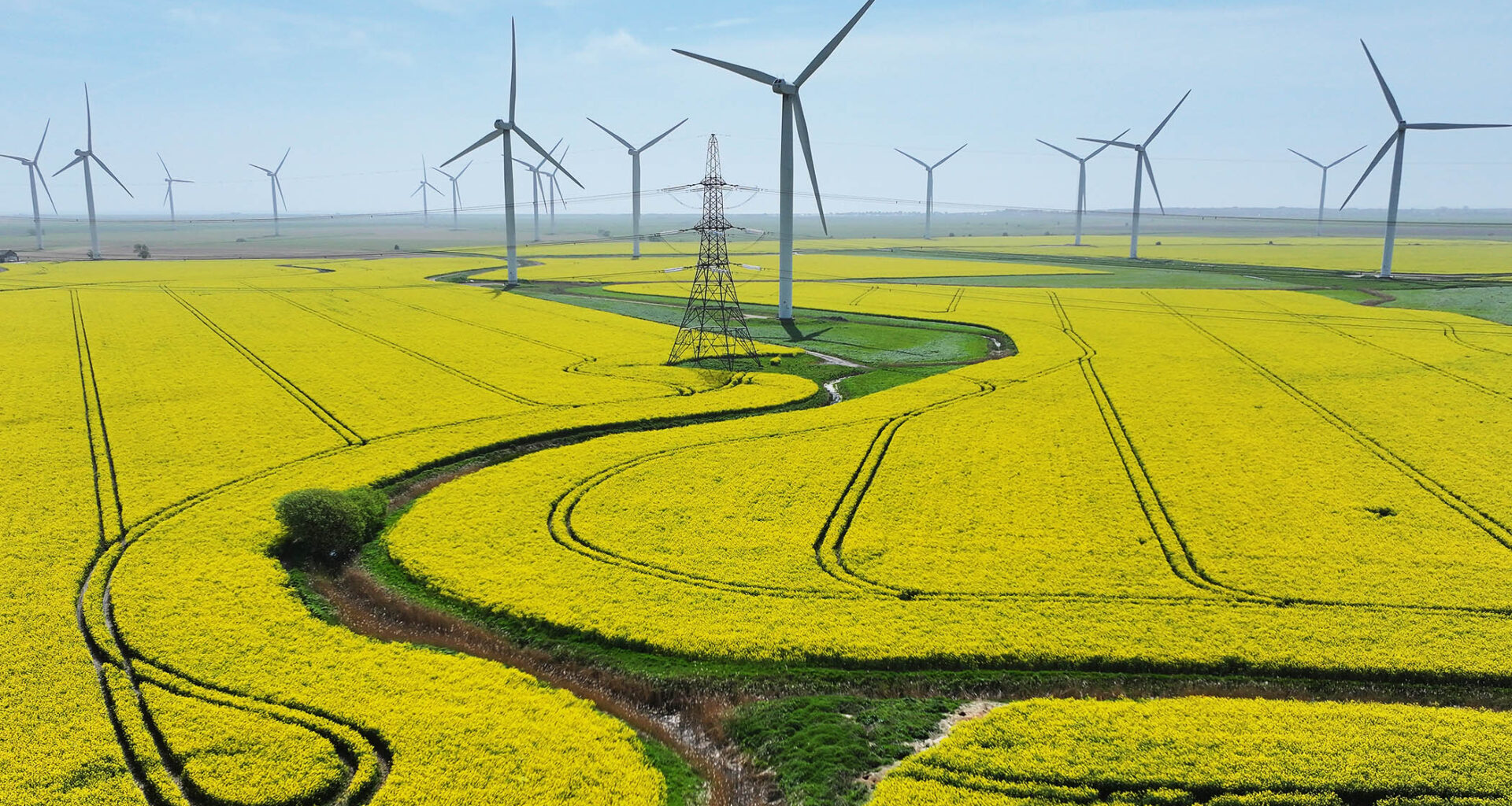 Healey plans deep energy reforms to cut Britain’s bills