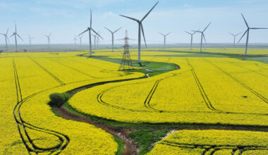 Healey plans deep energy reforms to cut Britain’s bills