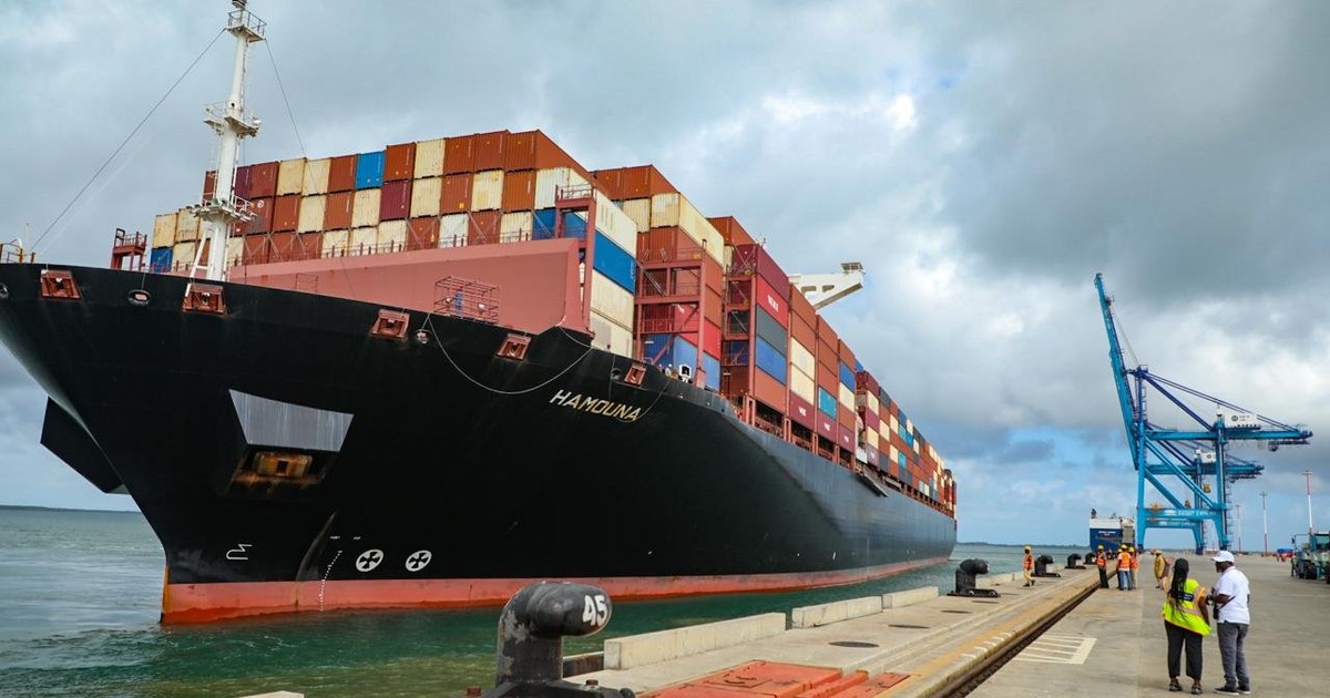 Iranian container ship sets record at Kenya’s Port of Lamu with 5,200 TEU discharge ahead of Dangote’s $16 billion refinery