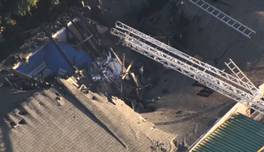 Firefighter killed in fire that tore through building in southeast Durham :: WRAL.com