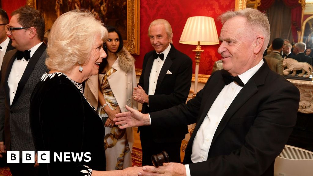 Jeffrey Archer: Queen Camilla pays tribute to 'irrepressible' author and former politician - BBC