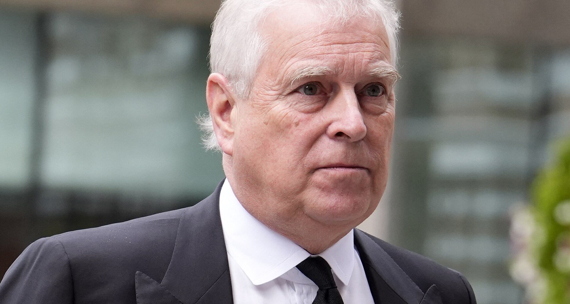 Former Prince Andrew launches challenge to ‘quash’ police search warrants | Courts News