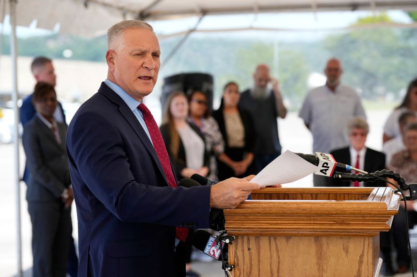 Tennessee Department of Correction Commissioner Frank Strada speaks at Riverbend Maximum Security Institution on August 13 in Nashville, Tennessee. (AP Photo/Mark Humphrey)